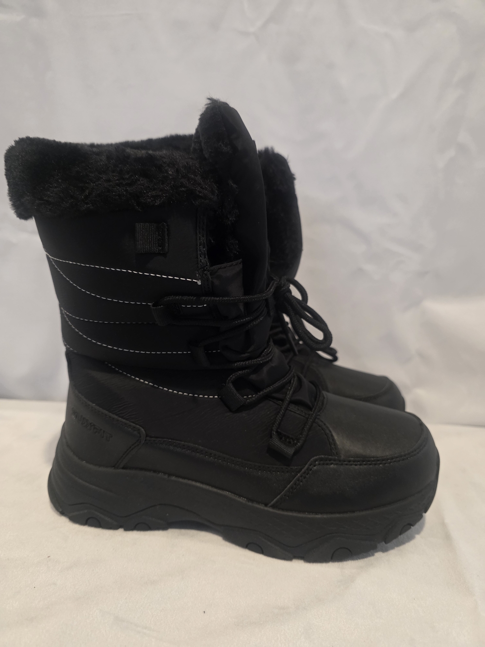 Black Athletic Shoes - Unbranded